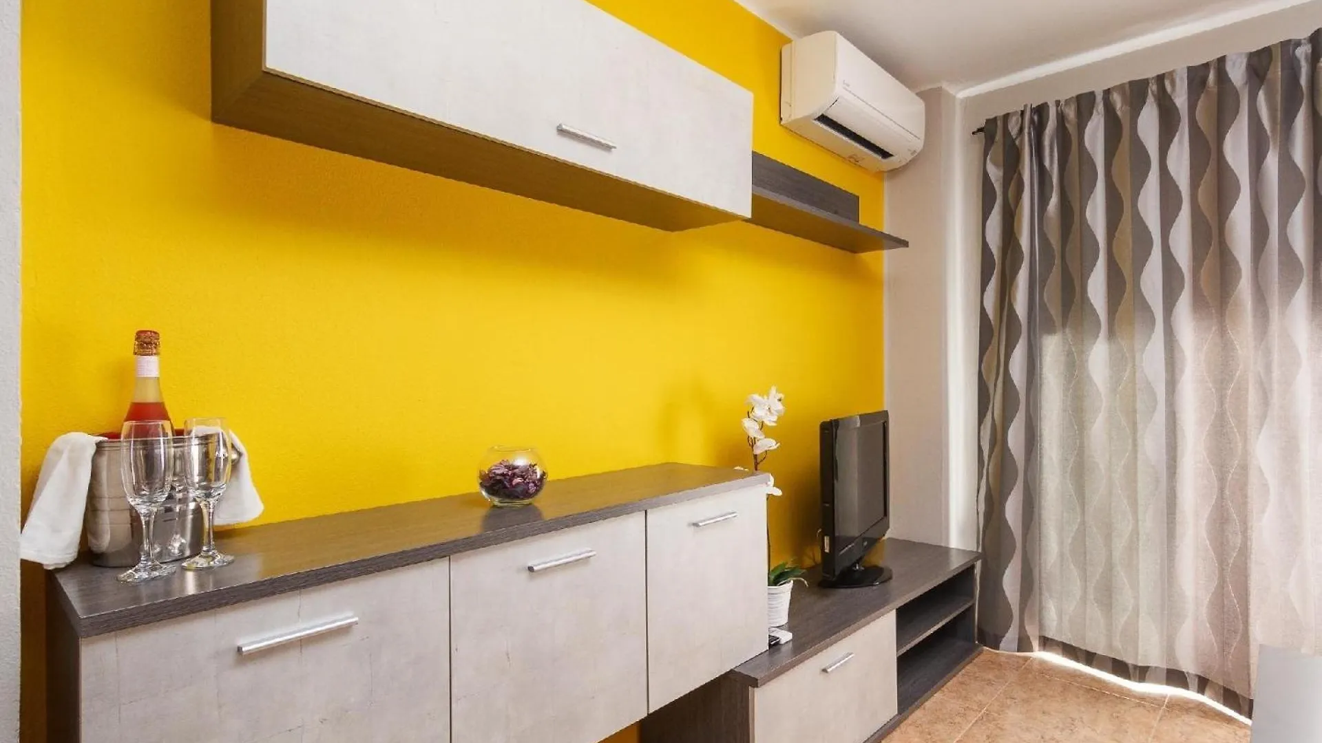 Ferienwohnung Fuer 2 Personen Ca 40 Qm In Nerja, Andalusien Costa Del Sol Spain